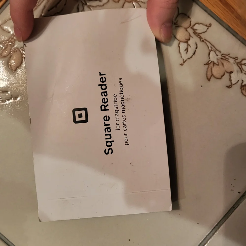Square reader for Magstrip (*iphone*)